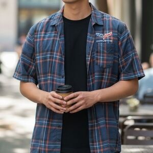 Mens GM Corvette Plaid Shirt Embroidered Logo Sz L Rayon Short Sleeve Button Up